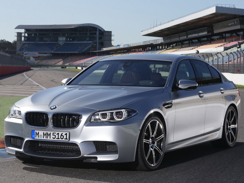 BMW m5 f10 Grey